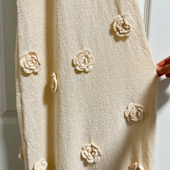 Meshki Cream Floral Maxi Skirt - Picture 4 of 5